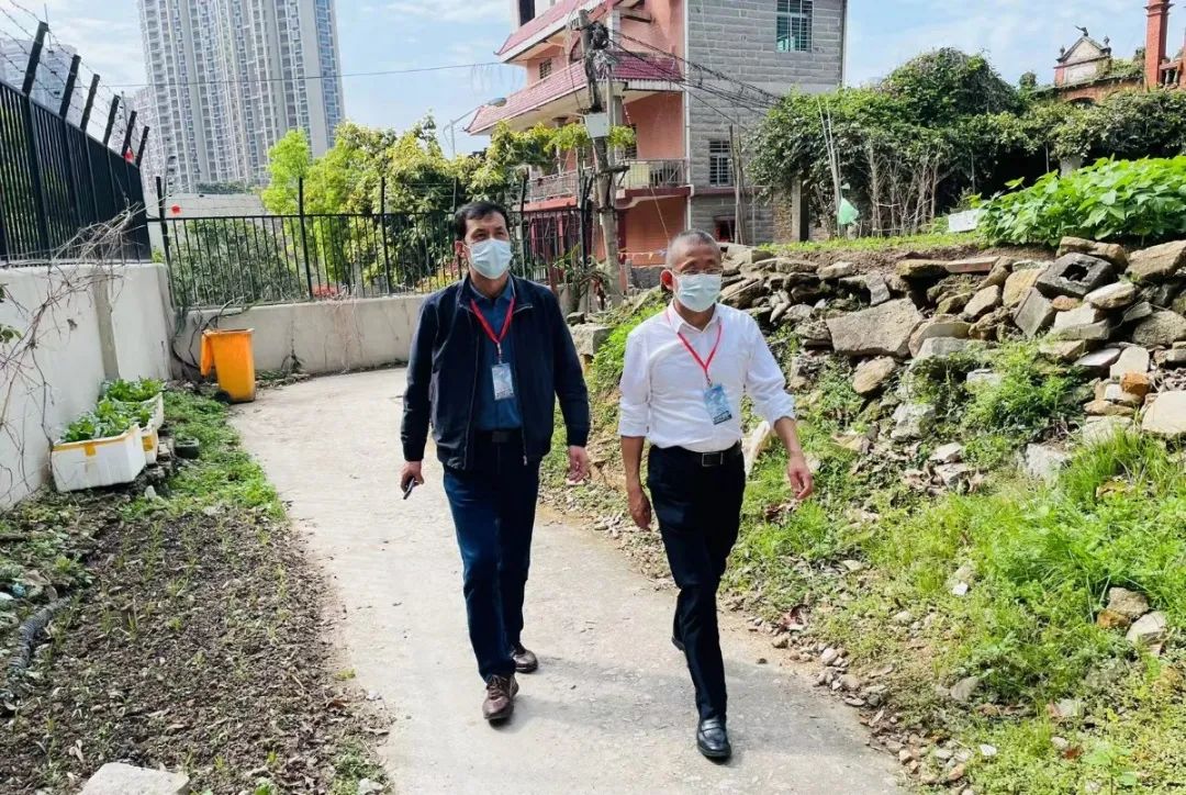 市人社局党组书记局长许长春深入西福社区城中村现场调度疫情防控工作