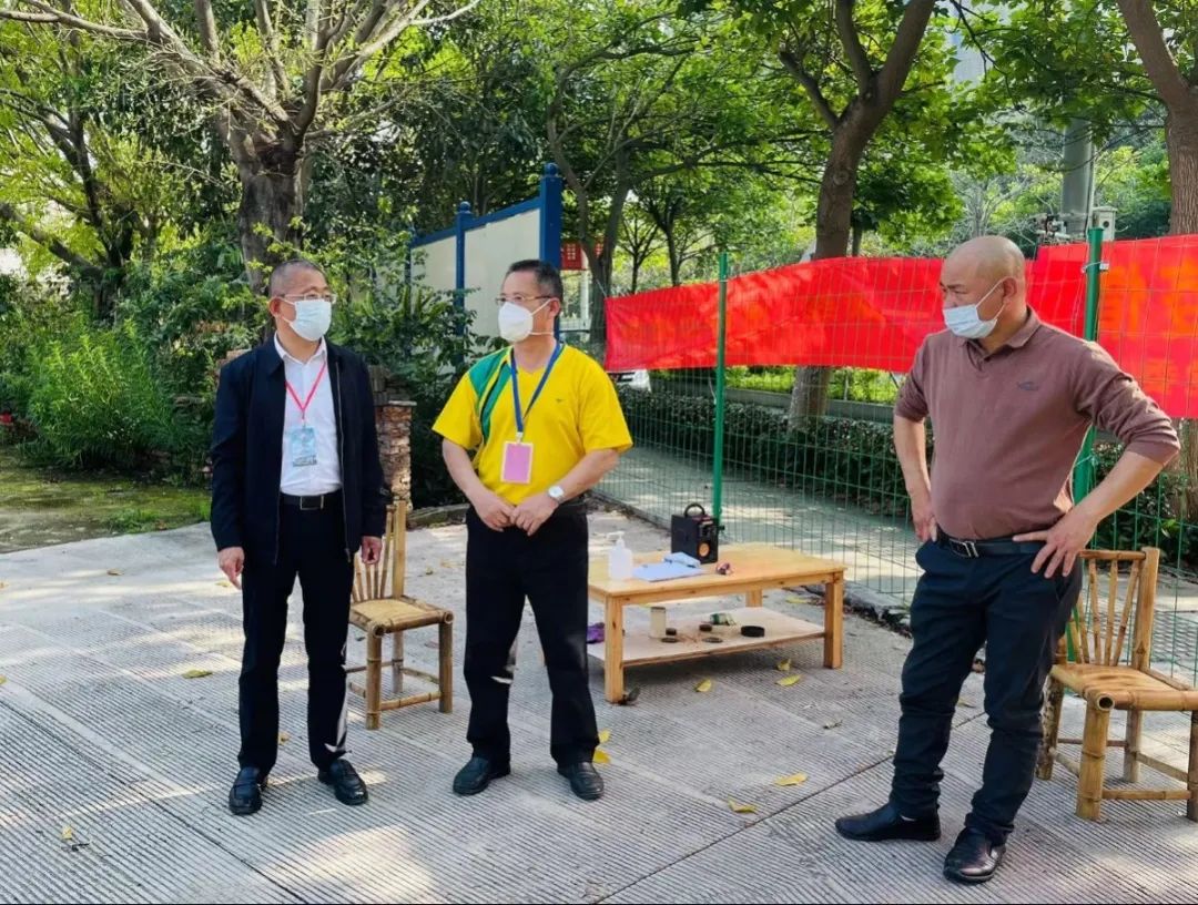 市人社局党组书记局长许长春深入西福社区城中村现场调度疫情防控工作